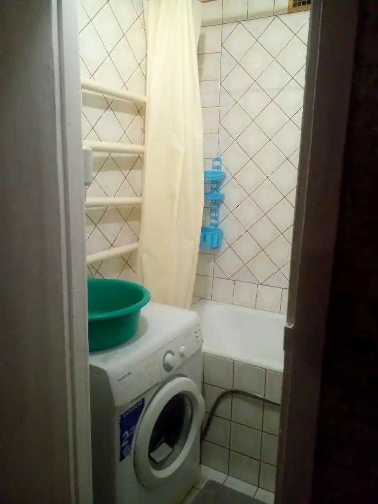 1880149577610747