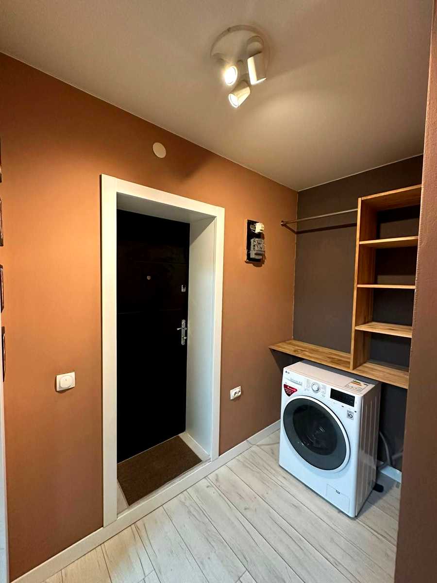 1880178927748761