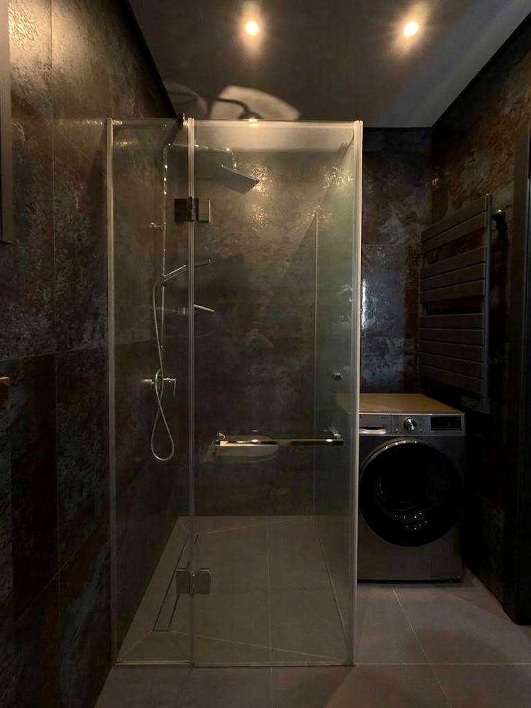 1880194790027788