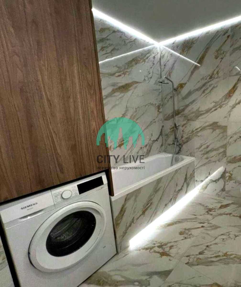 1880195920883742