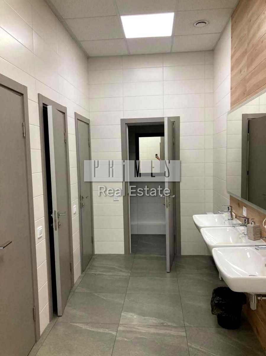 1880197233376230