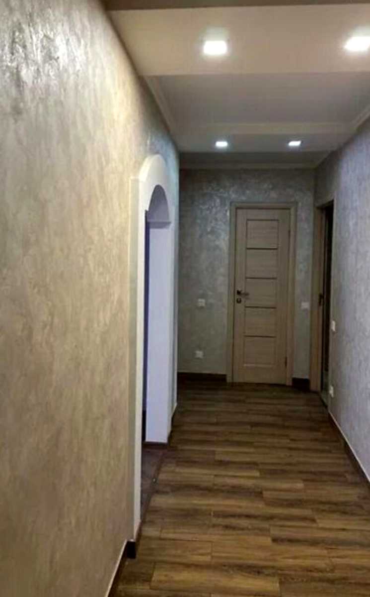 1880200230715668