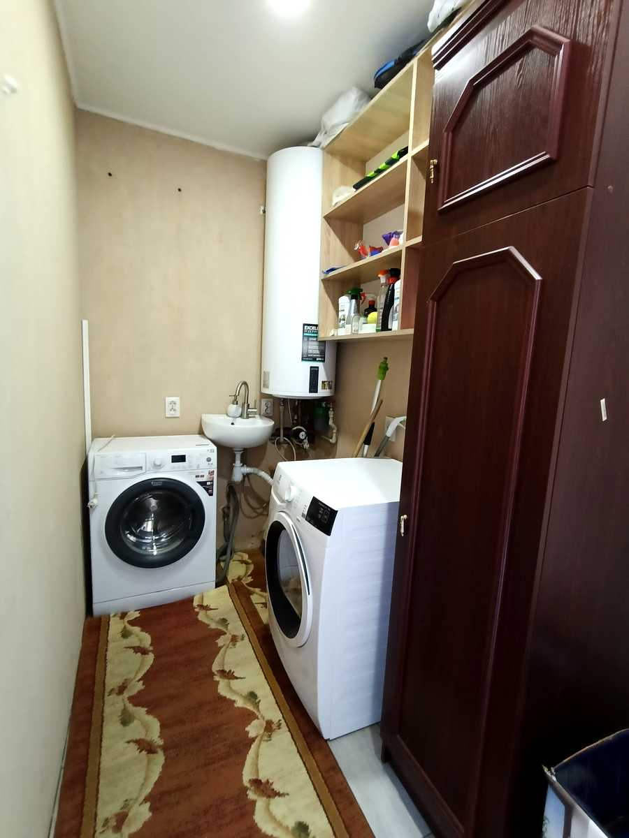 1880201668961437