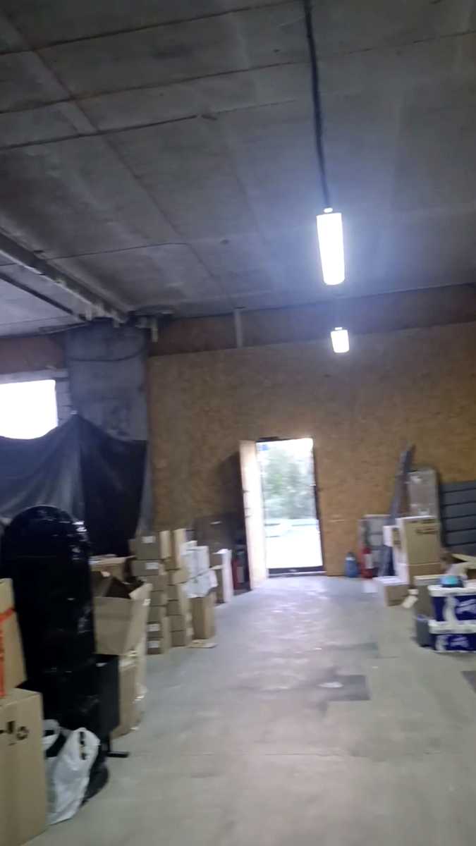 1880201811455846