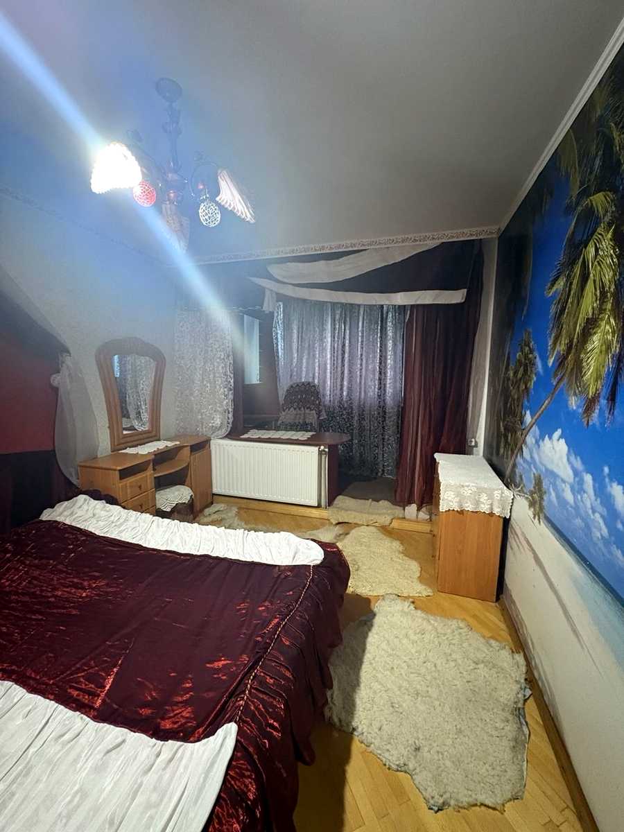1880202309542320