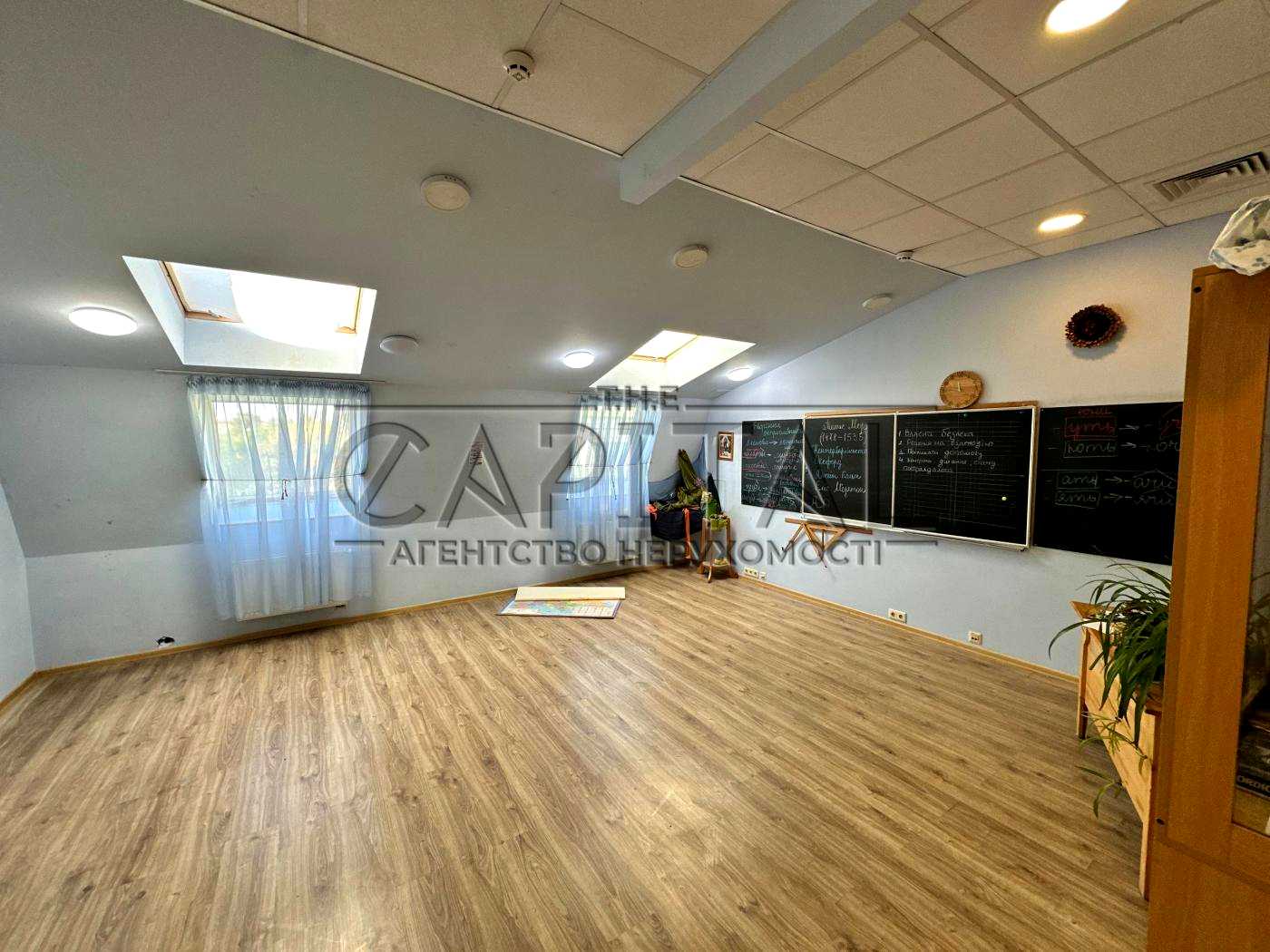 1880203480718023