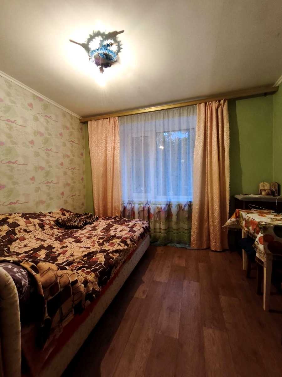 1880203684496265