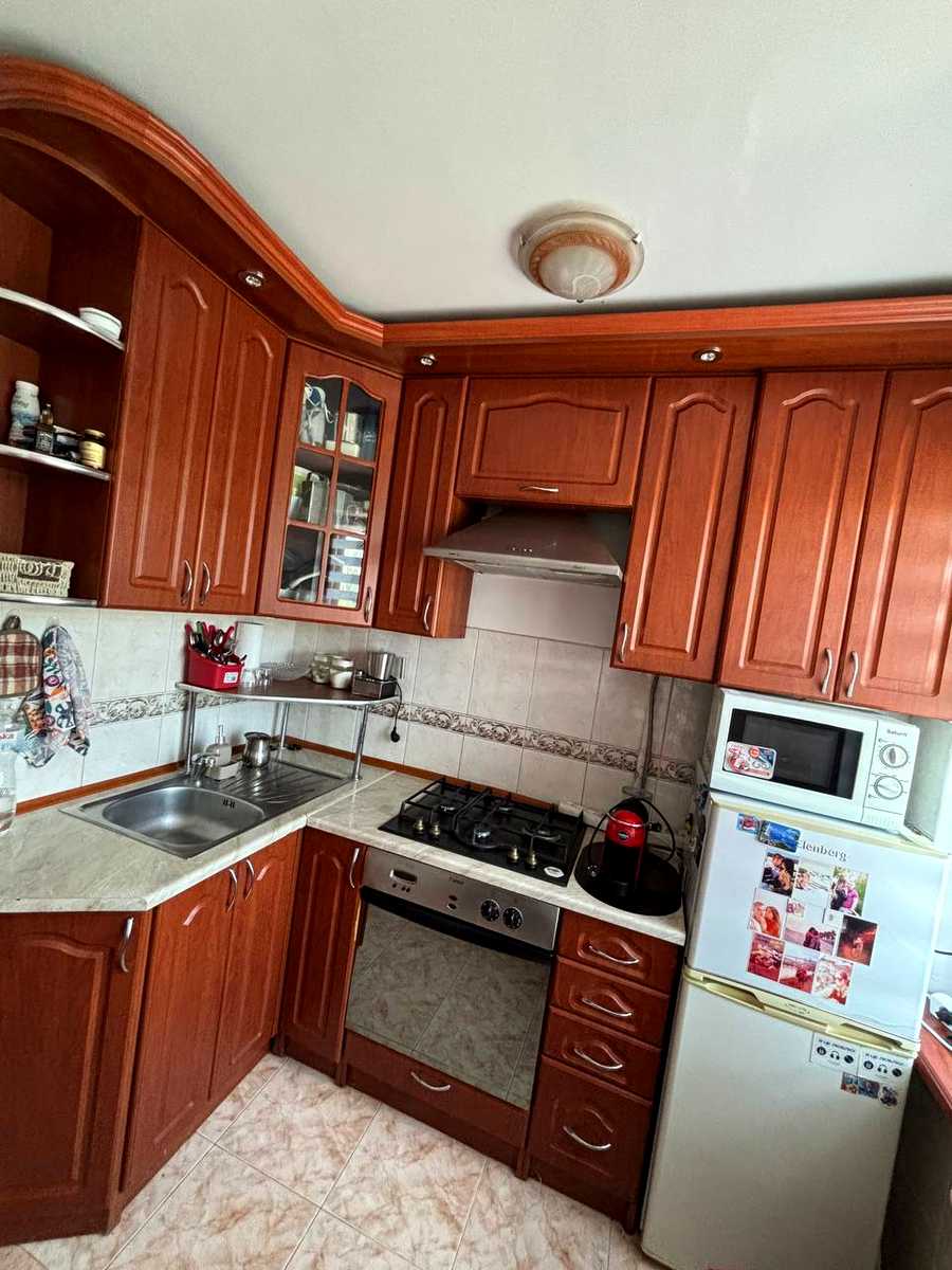 1880204590188280