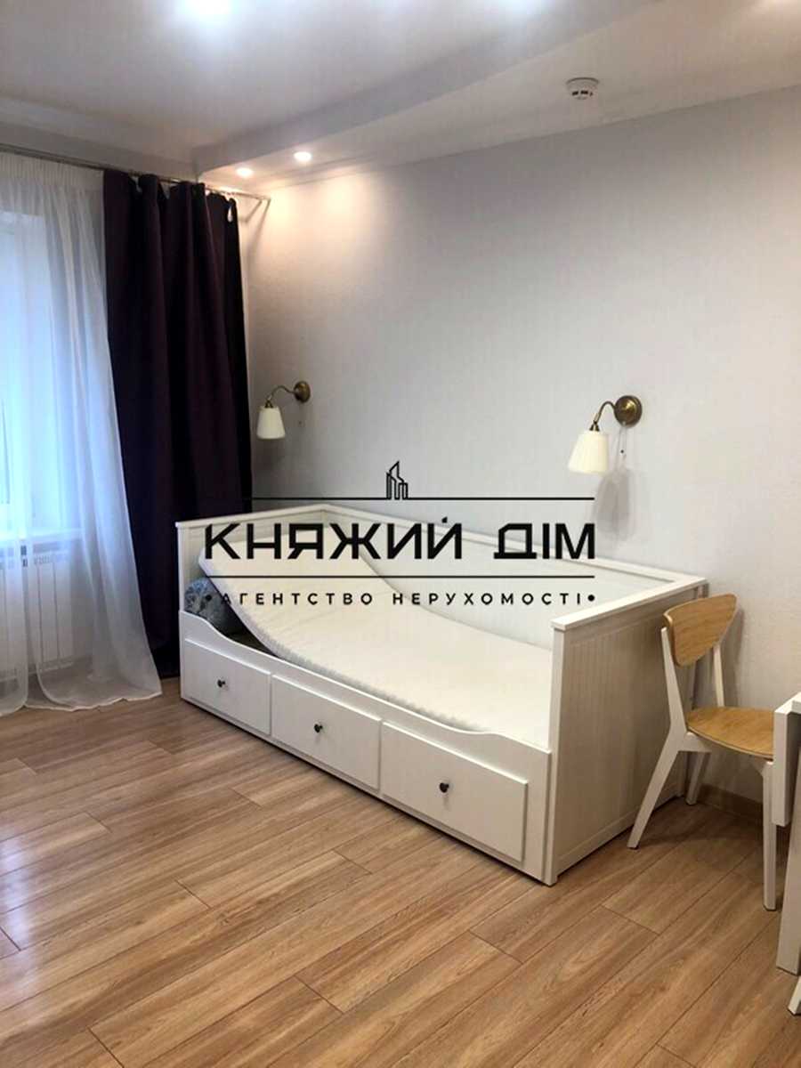 1880205273734339