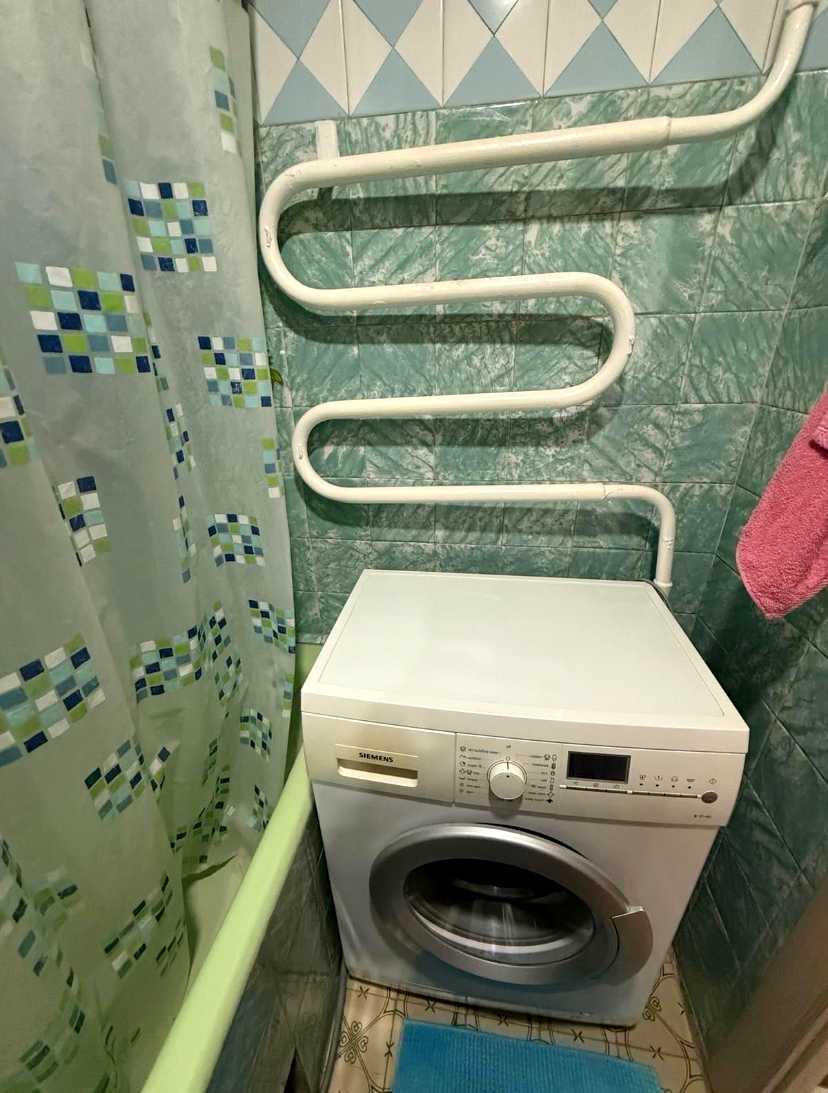 1880206949540347