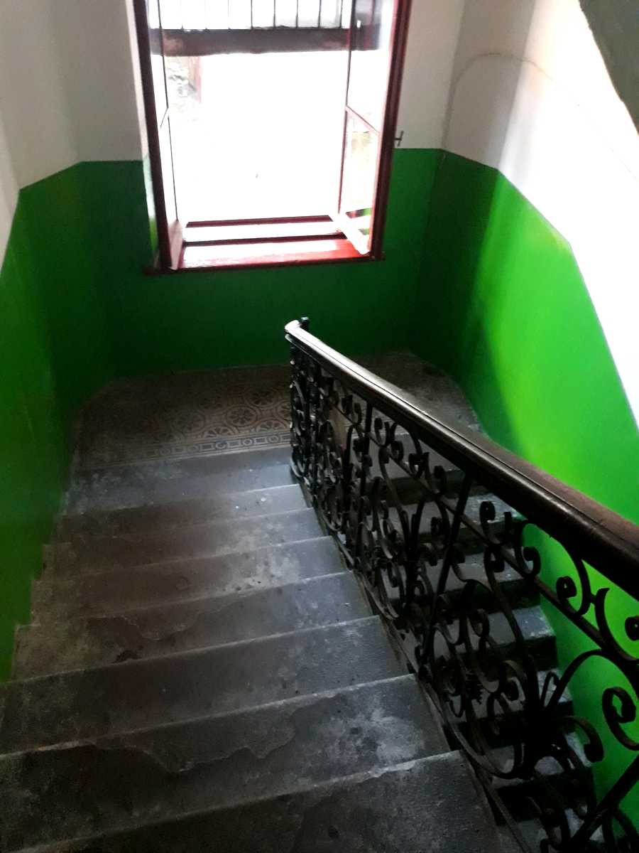 1880207248351917