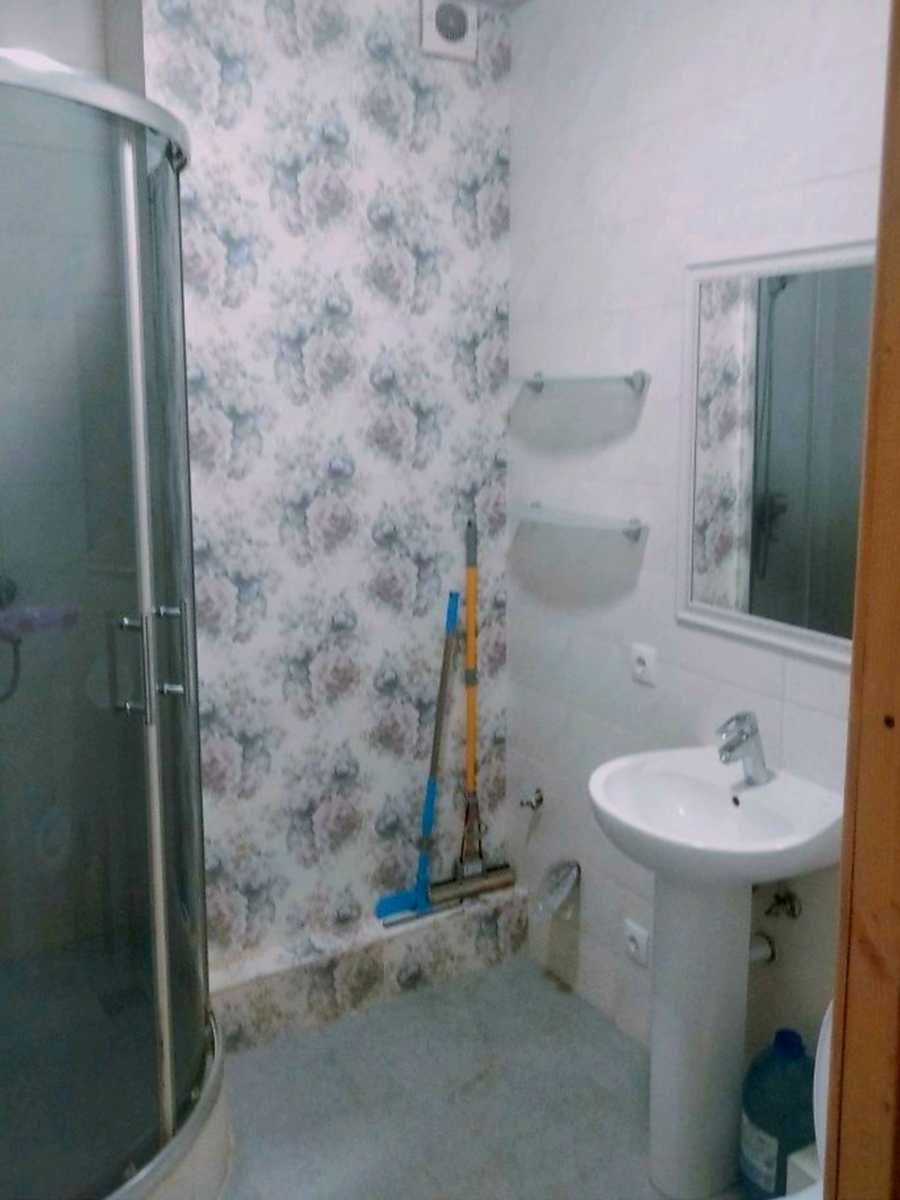 1880210065323831
