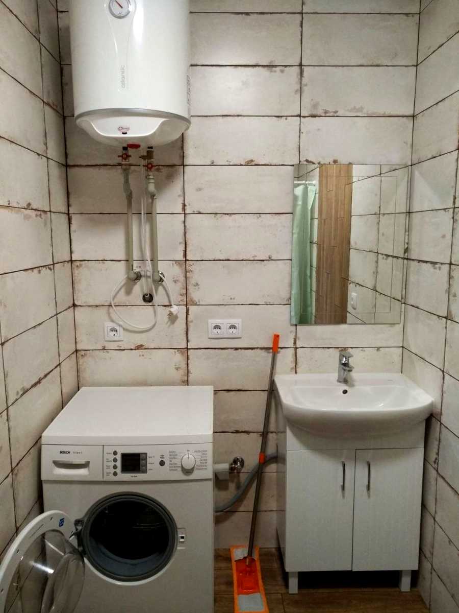 1880210341672713