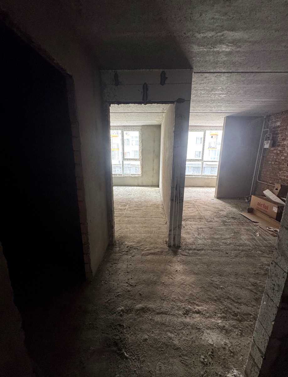1880210715490676