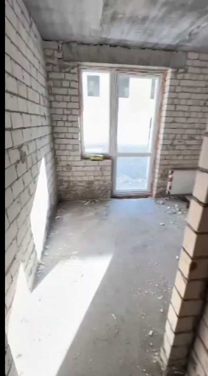1880211574022396