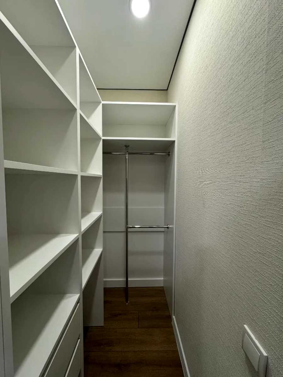 1880212162037584