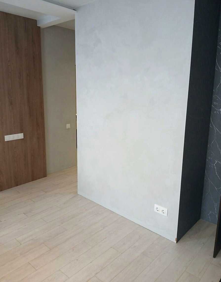 1880212562516993