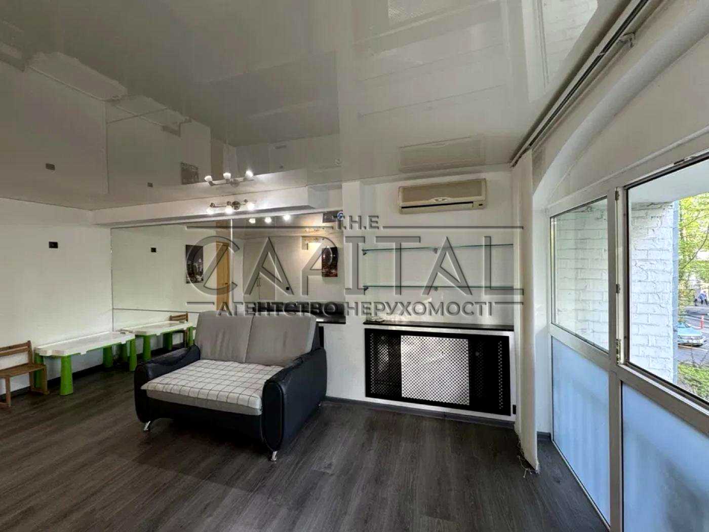1880212981596767