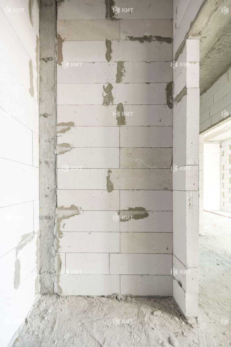 1880213830898338