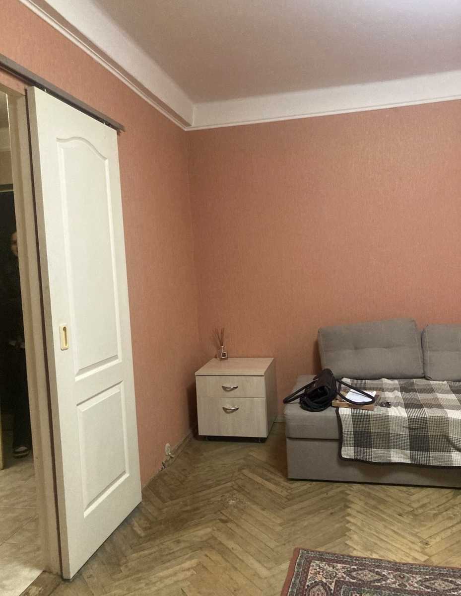 1880214415196880