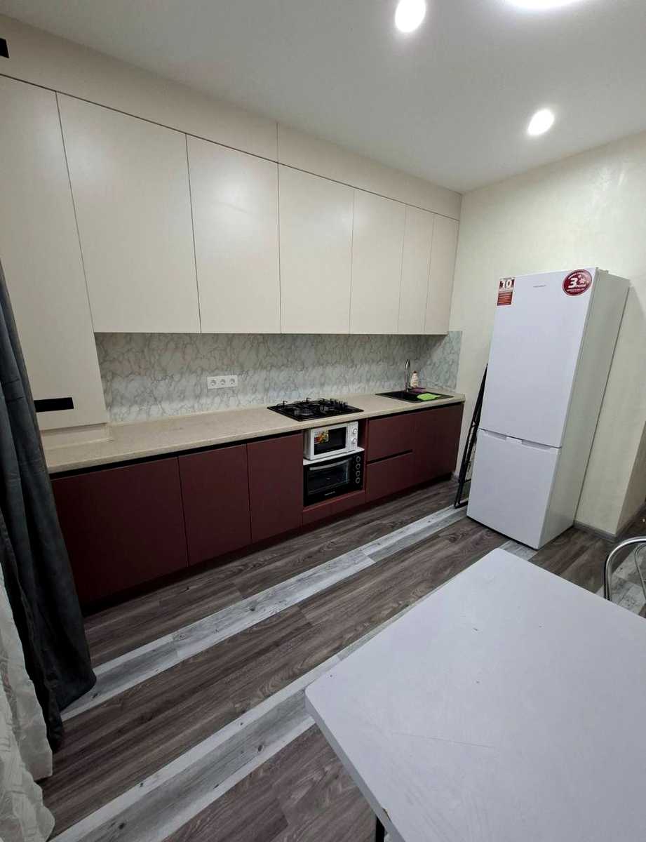 1880215824283512