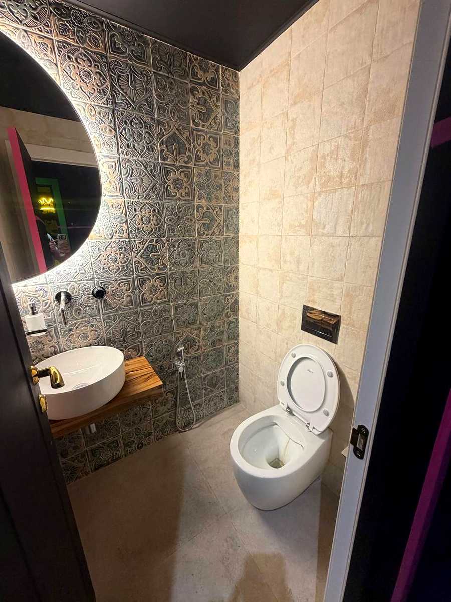 1880224046628860