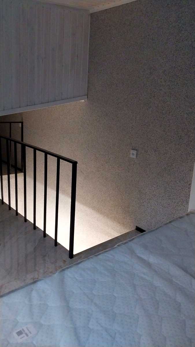 1880227722296224
