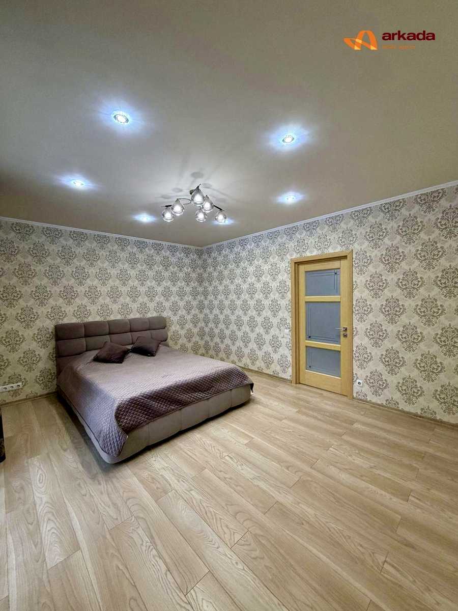 1880228590206947