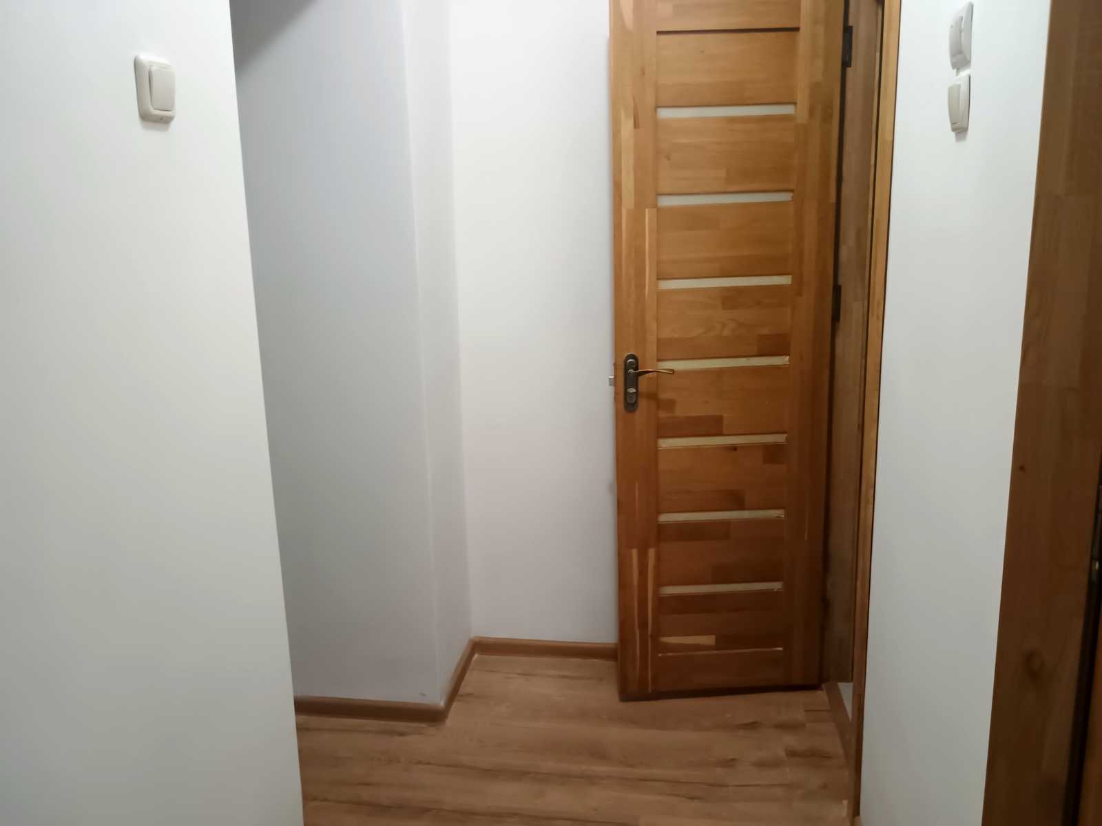 1880229099848608