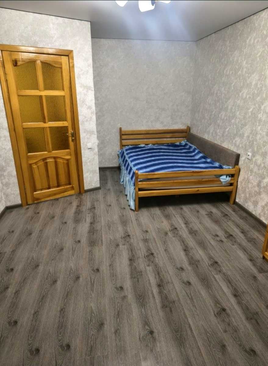 1880236192113112