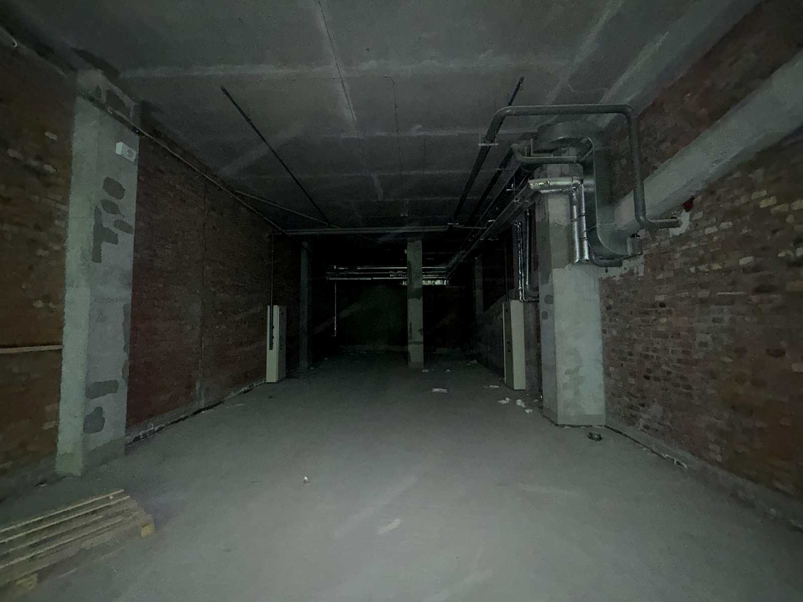1880236482818691