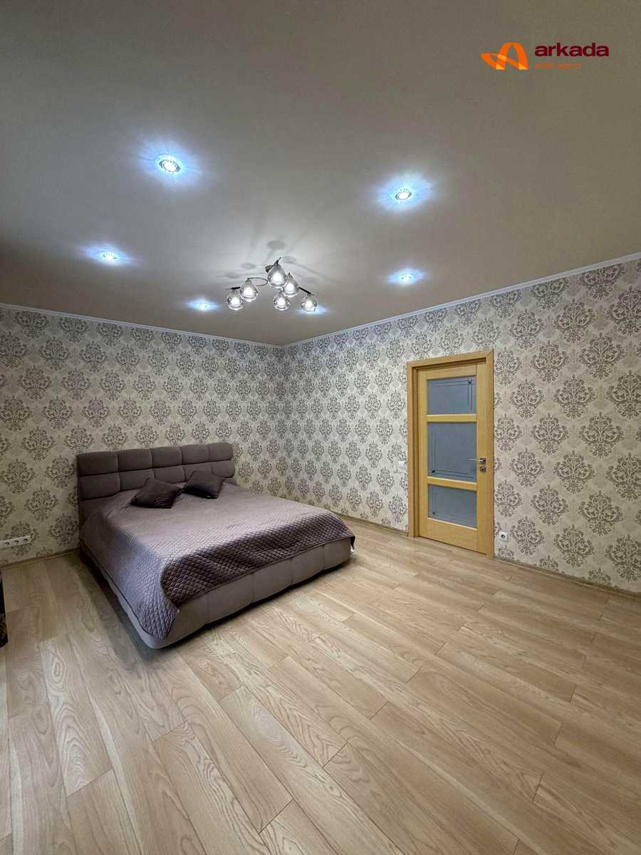 1880270893605028