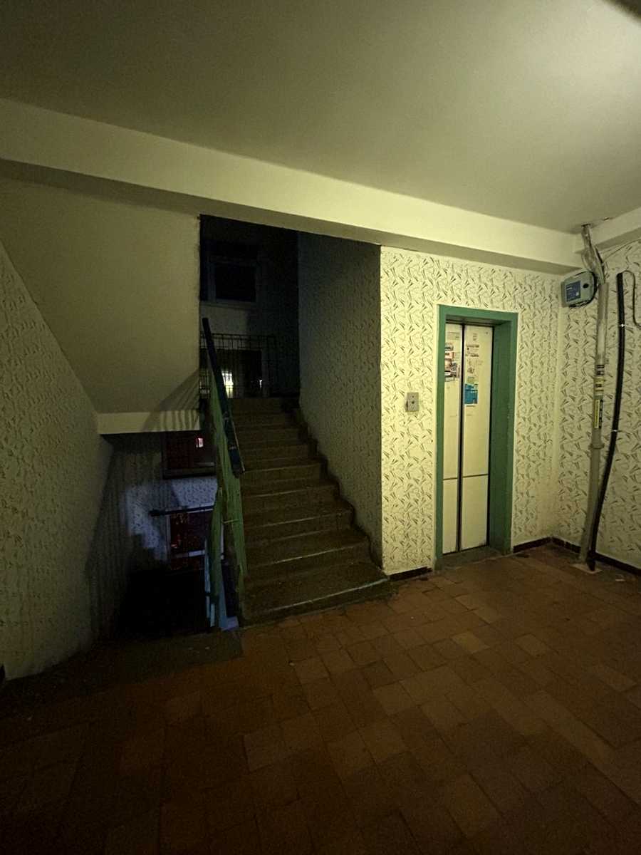 1880275349414921