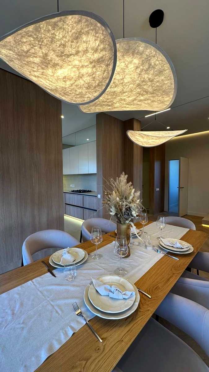 1880276123718552