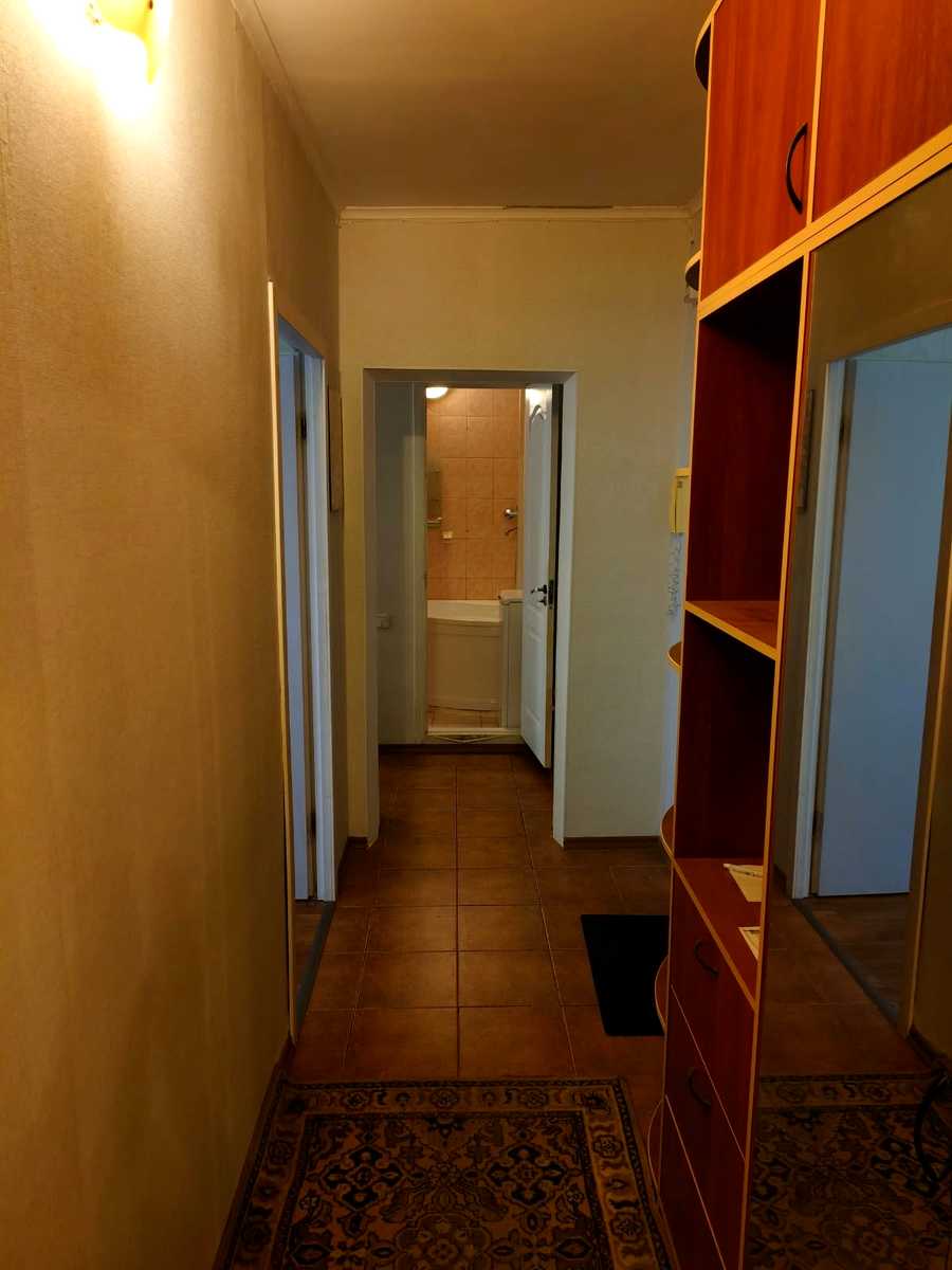 1880280677110981
