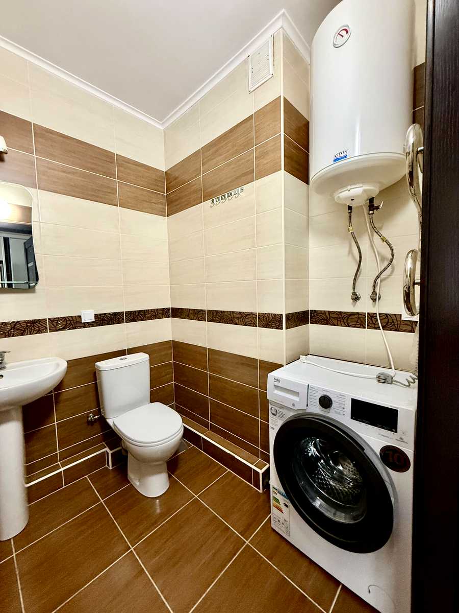 1880282313025996