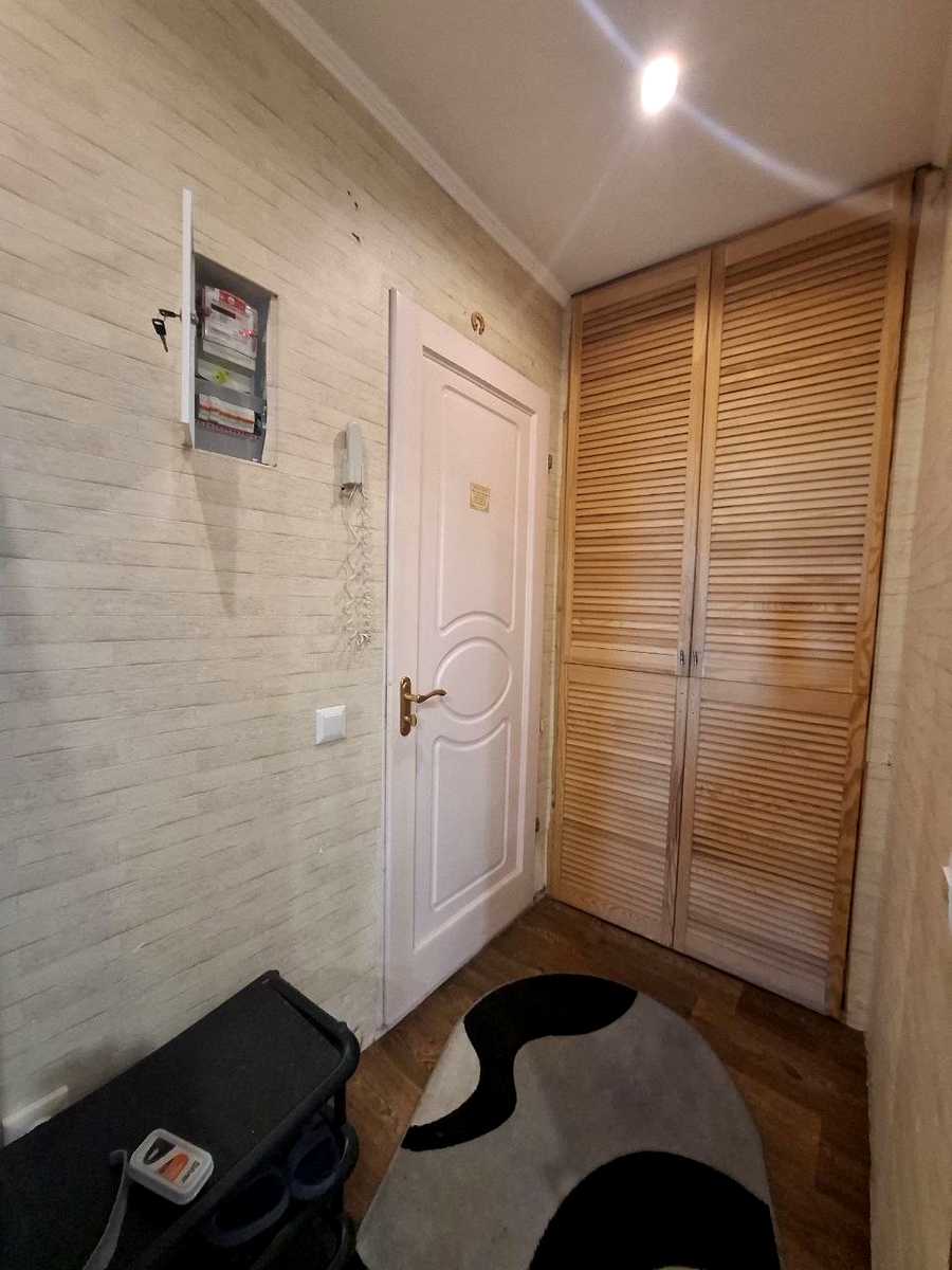 1880283060898568