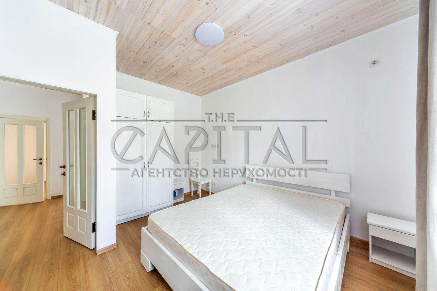 1880284981912129