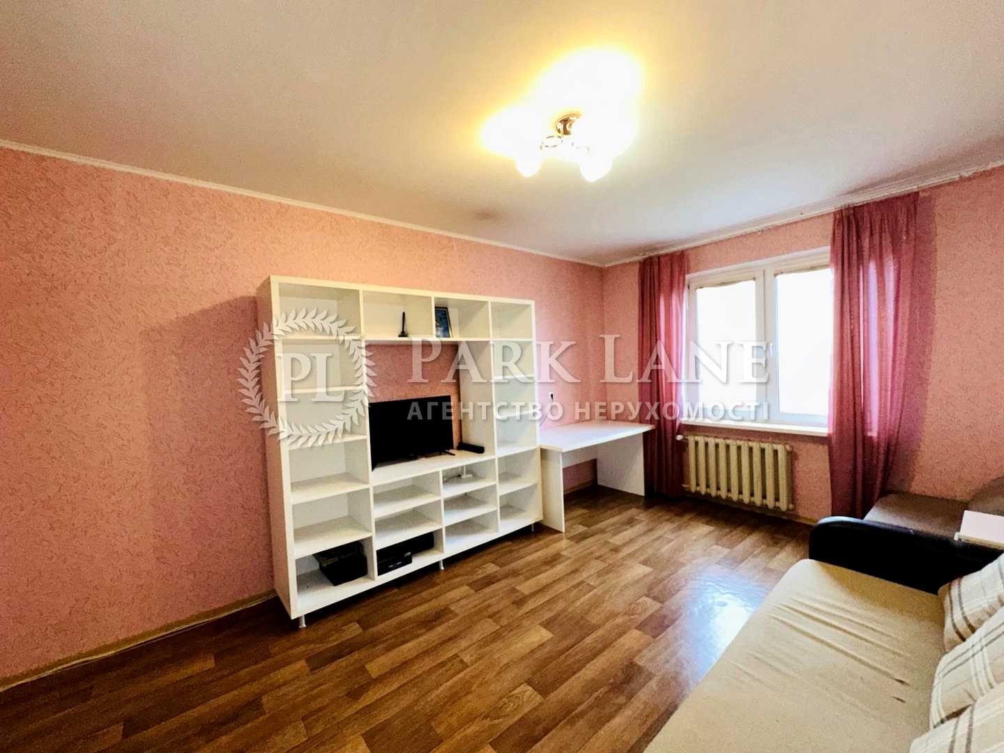 1880286337844144