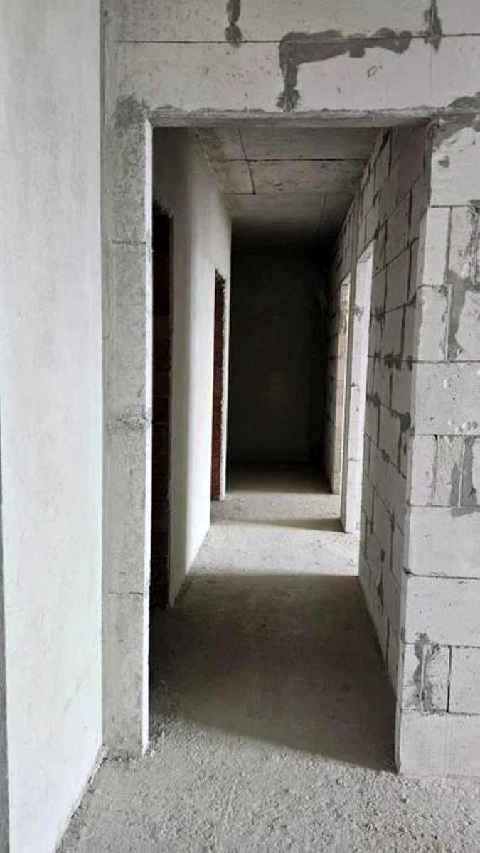 1880287469693218