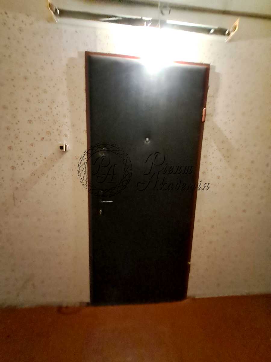 1880288292714265