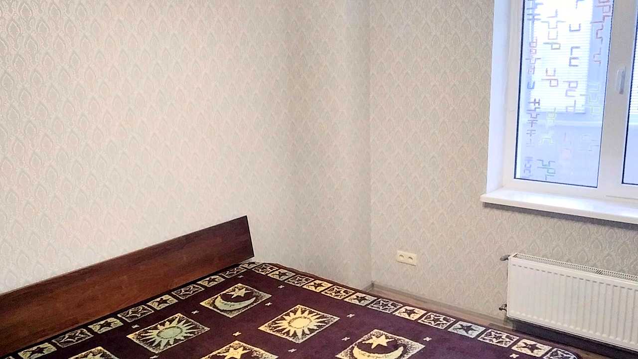 1880289303586007