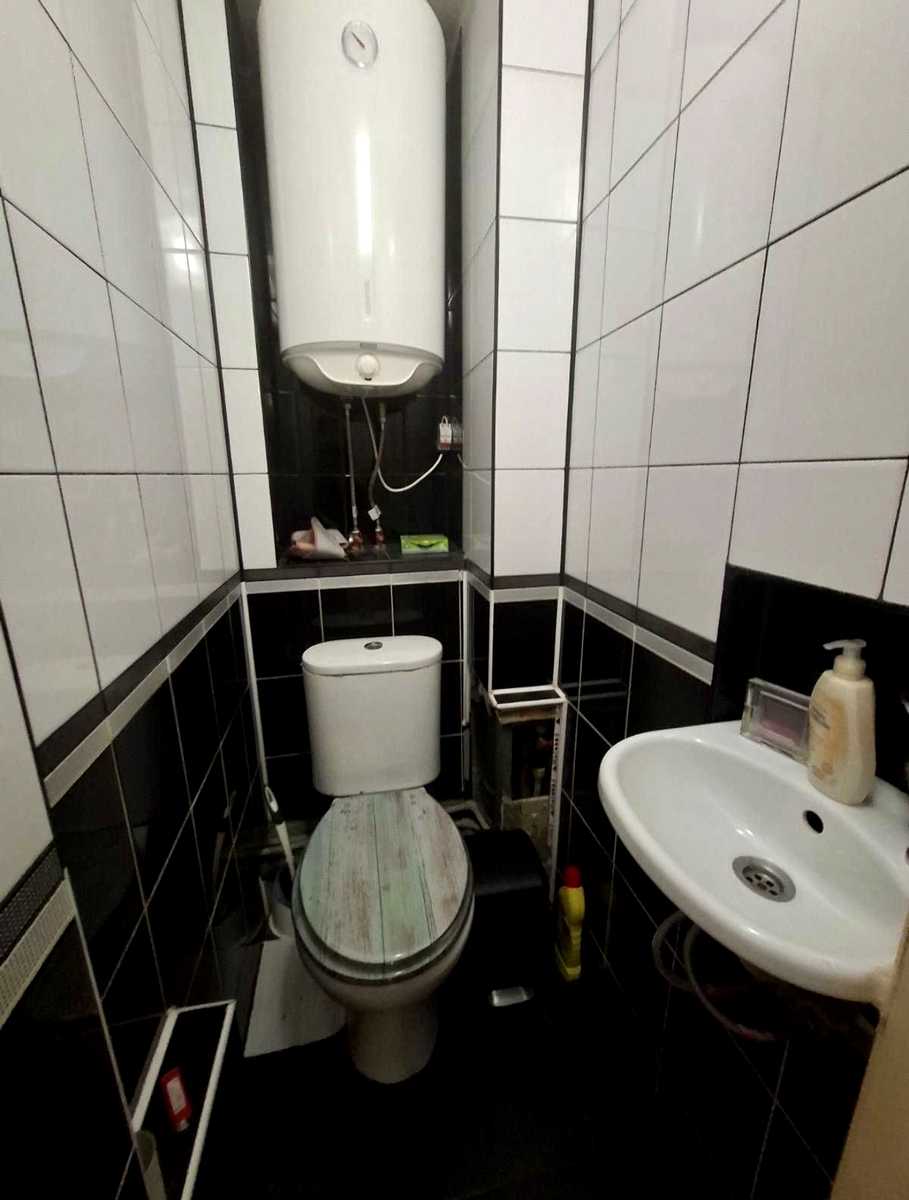 1880289928297622