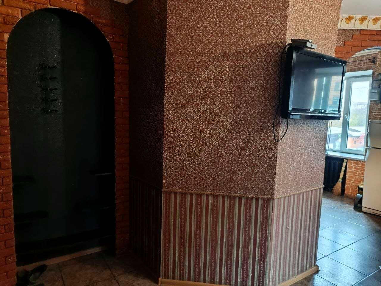 1880293370707326