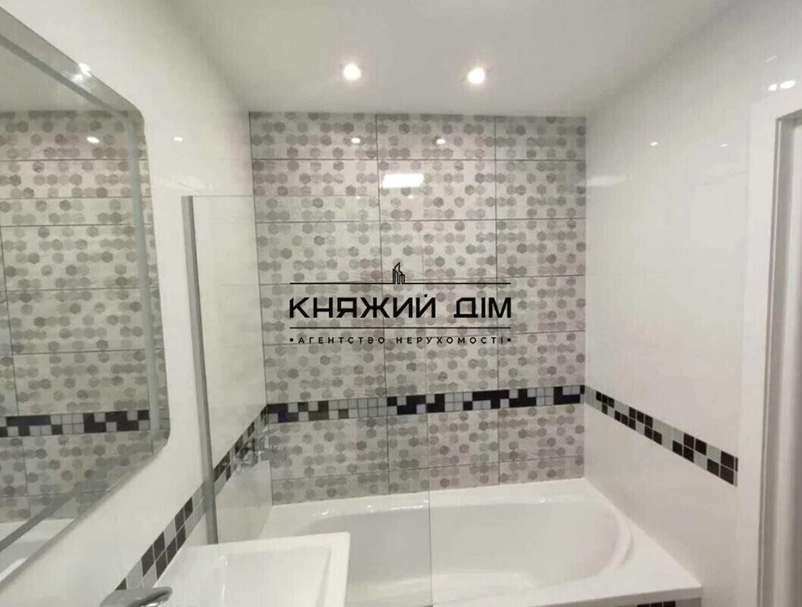 1880293640163019