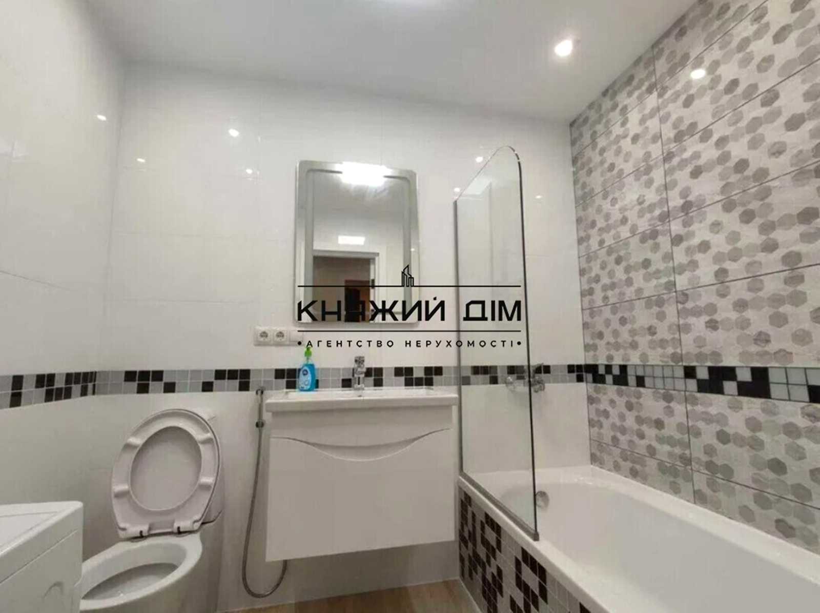 1880293640186529