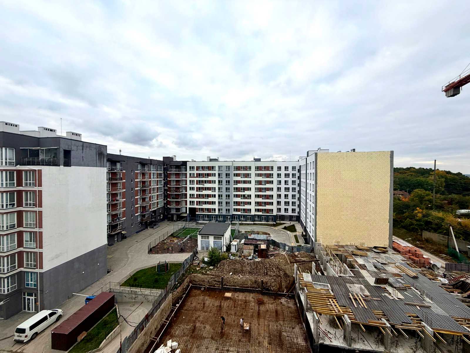 1880293666324759
