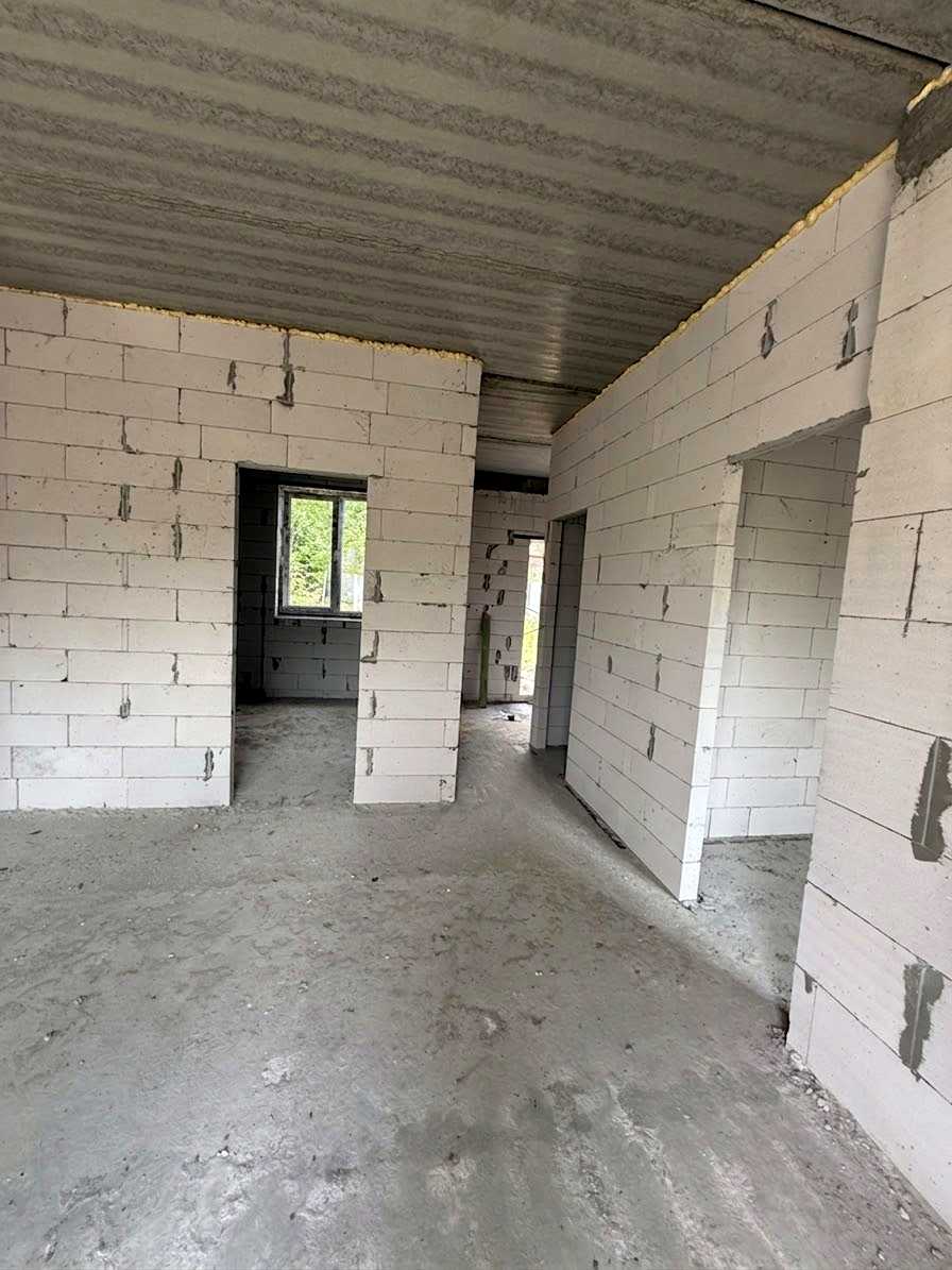 1880293862185179