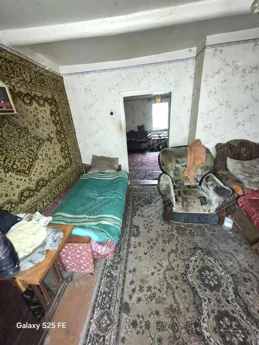 1880294032856875