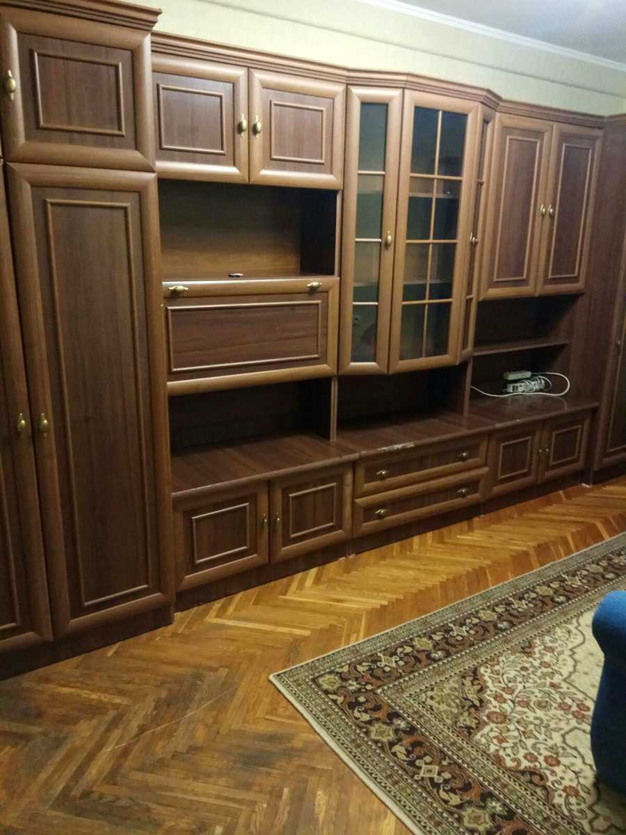 1880294160153649